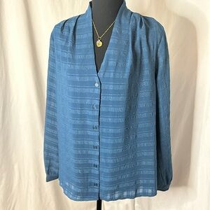NWOT LUSH brand long‎ sleeve blouse - blue